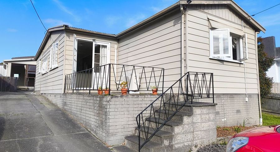 at 36 Kamara Road, Glen Eden, Waitakere City, Auckland