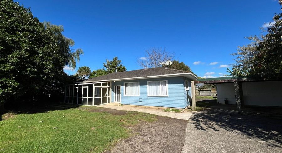  at 3 Damian Way, Weymouth, Manukau City, Auckland