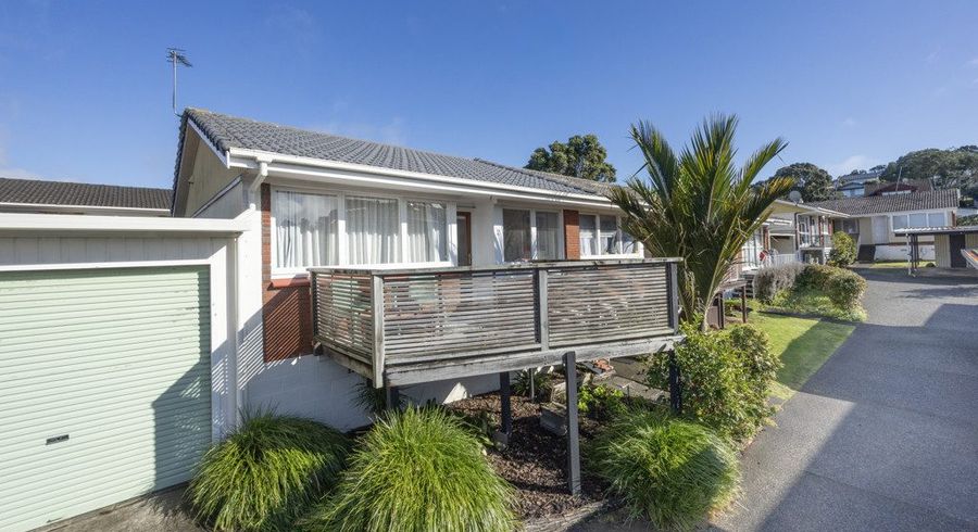  at 2/44 Turama Road, Royal Oak, Auckland City, Auckland