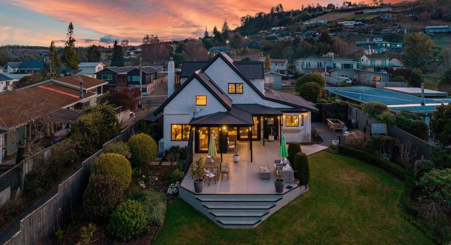  at 735 Acacia Bay Road, Acacia Bay, Taupo, Waikato