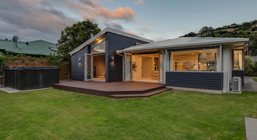  at 38 Bay View Road, Redcliffs, Christchurch City, Canterbury