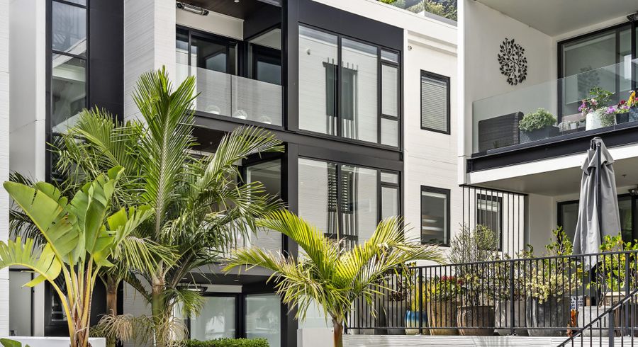  at 305/64 Te Oneroa Way, Long Bay, North Shore City, Auckland