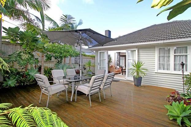  at 18 Roberts Road, Glenfield, North Shore City, Auckland
