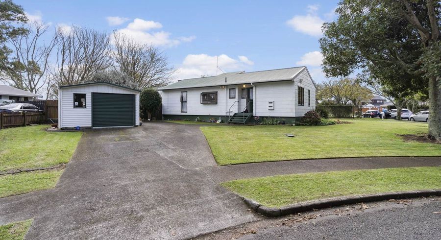  at 11 Kindergarten Drive, Conifer Grove, Takanini