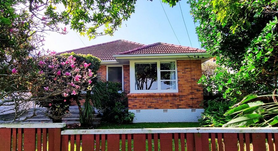  at 8 Manatu Street, Mount Eden, Auckland City, Auckland