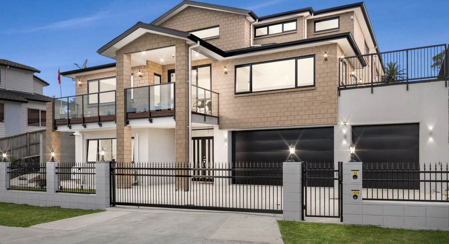  at 43 Saint Maroun Rise, The Gardens, Auckland