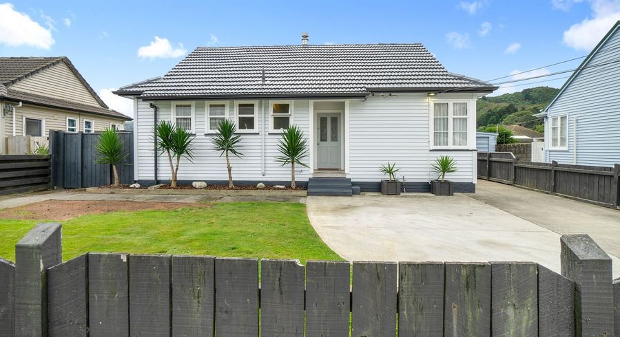  at Petone, Lower Hutt, Wellington