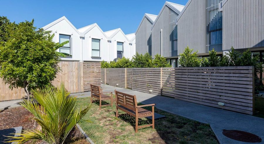  at 13/39 Pakuranga Road, Pakuranga, Manukau City, Auckland