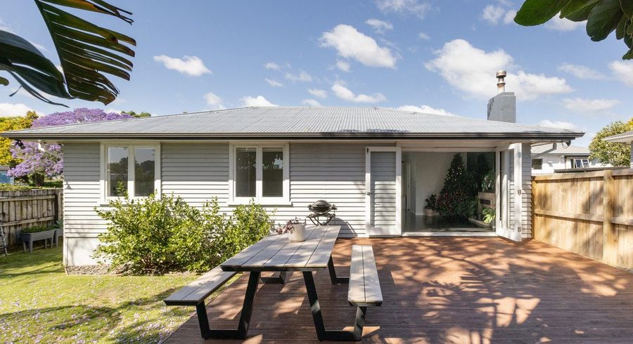 at 86 Bellevue Road, Brookfield, Tauranga, Bay Of Plenty