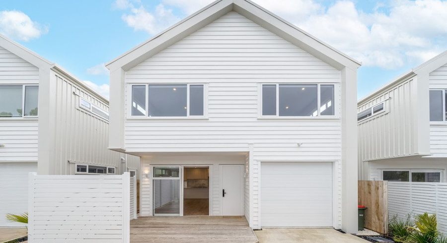  at 10B Abercrombie Street, Howick, Manukau City, Auckland
