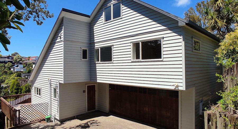  at 897B East Coast Road, Northcross, Auckland