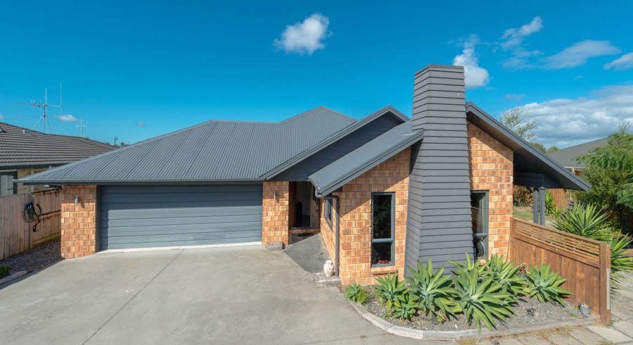  at 6 Woburn Court, Rototuna, Hamilton, Waikato
