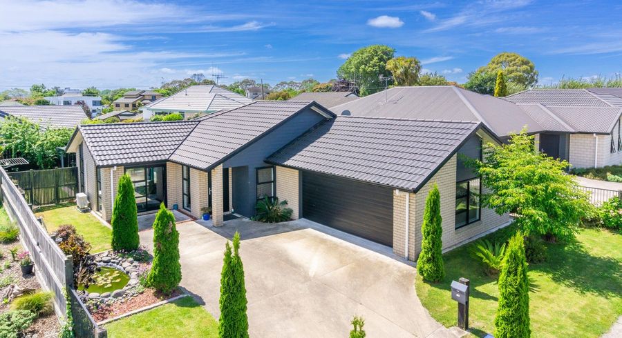  at 5 Ladeira Place, Fitzroy, Hamilton