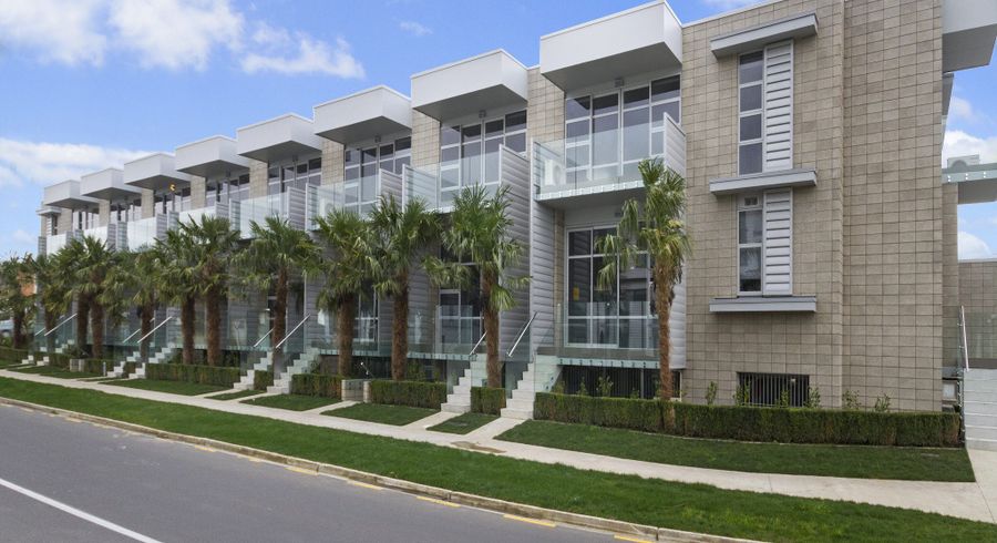  at 89 Norwood, Flat Bush, Manukau City, Auckland