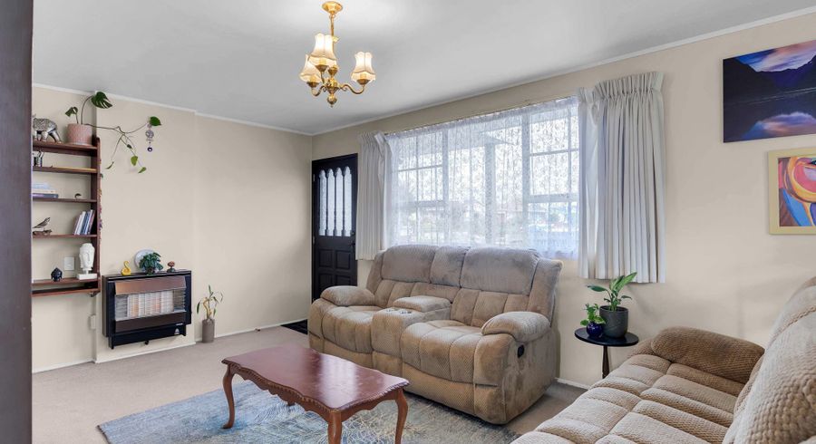  at 15B Sandalwood Drive, Dinsdale, Hamilton, Waikato