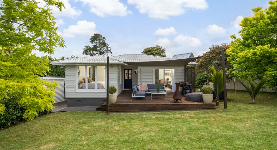  at 3 Farringdon Street, Glen Innes, Auckland