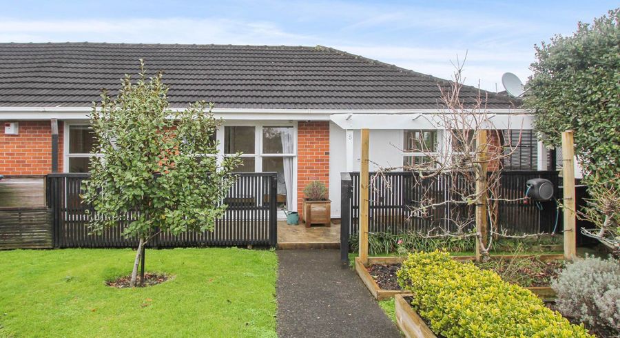  at 5/9 Tawa Road, Onehunga, Auckland