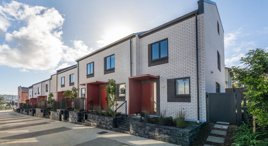  at 14 Tupuke Lane, Mount Roskill, Auckland City, Auckland