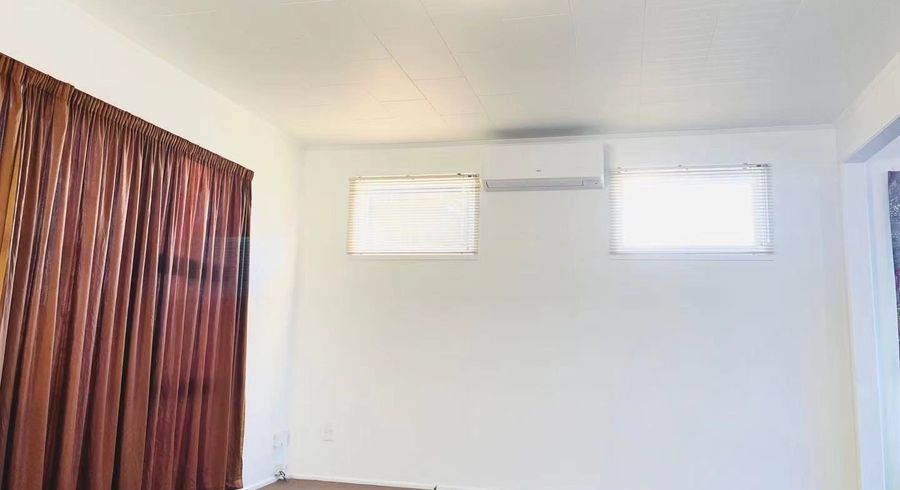  at 12 Ben Lora Place, Mangere East, Manukau City, Auckland