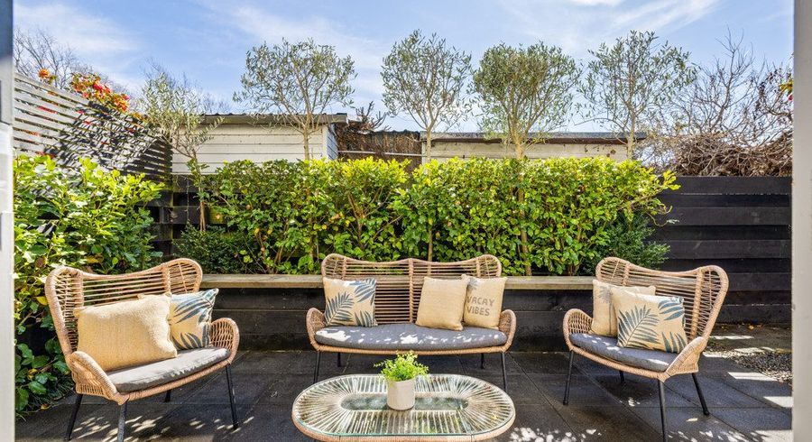  at 4/78A Holly Road, Merivale, Christchurch City, Canterbury