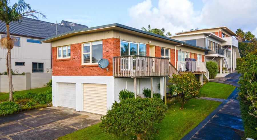  at 1/5 Whitby Crescent, Mairangi Bay, Auckland