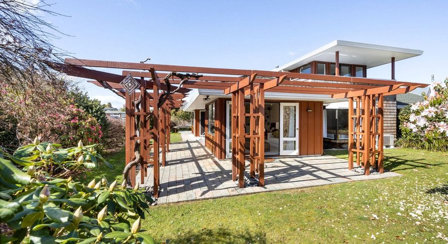  at 2 Byron Street, Cambridge, Waipa, Waikato