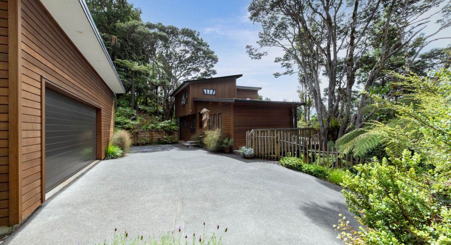  at 410A Scenic Drive, Waiatarua, Auckland