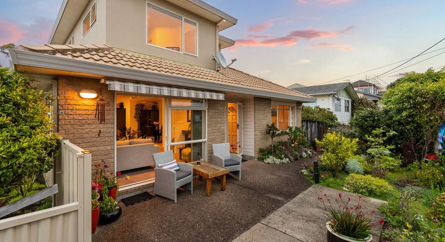  at 1/42 Bay Street, Red Beach, Rodney, Auckland