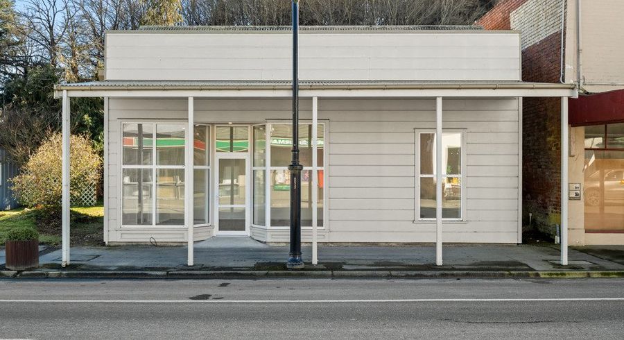  at 22 Ross Place, Lawrence, Clutha, Otago