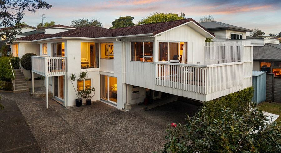  at 1/40 Vale Road, Saint Heliers, Auckland City, Auckland