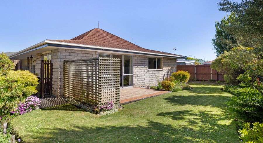  at 2/99 St Martins Road, St. Martins, Christchurch City, Canterbury