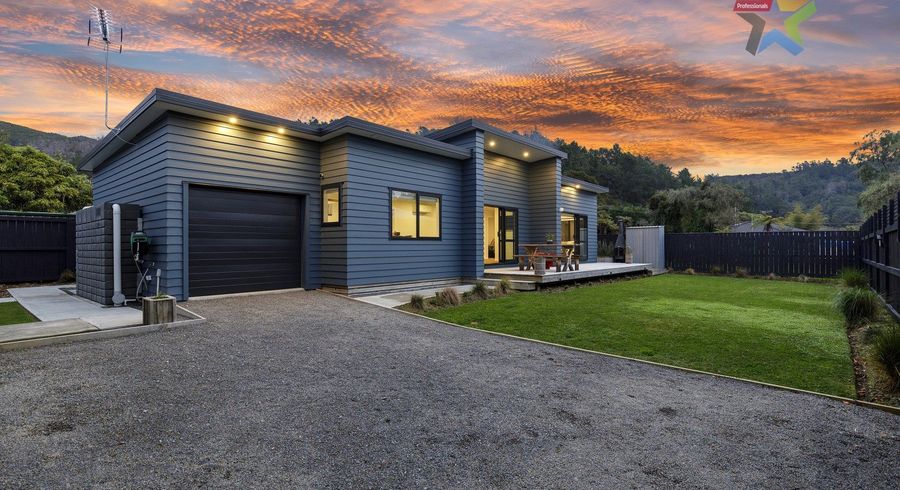  at 428A Stokes Valley Road, Stokes Valley, Lower Hutt
