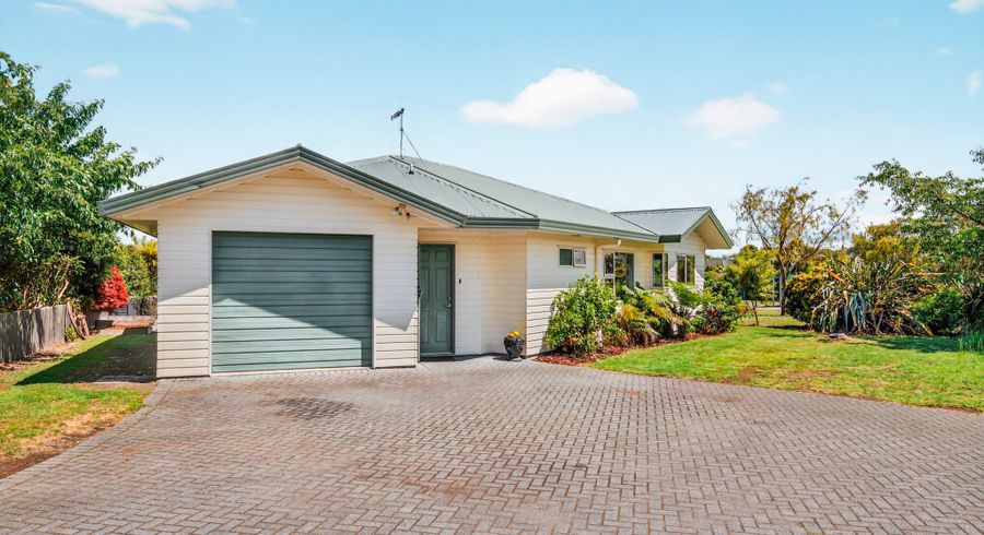  at 2/35 Fairview Terrace, Waipahihi, Taupo, Waikato