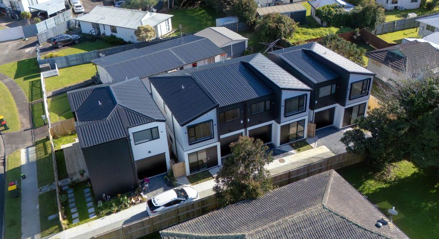  at Lot 2/3/22 Justamere Place, Weymouth, Manukau City, Auckland