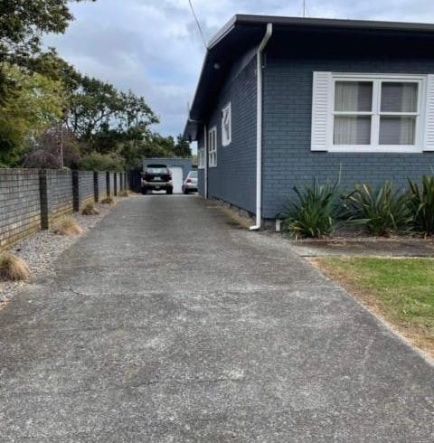  at 172 Main Road South, Raumati South, Paraparaumu