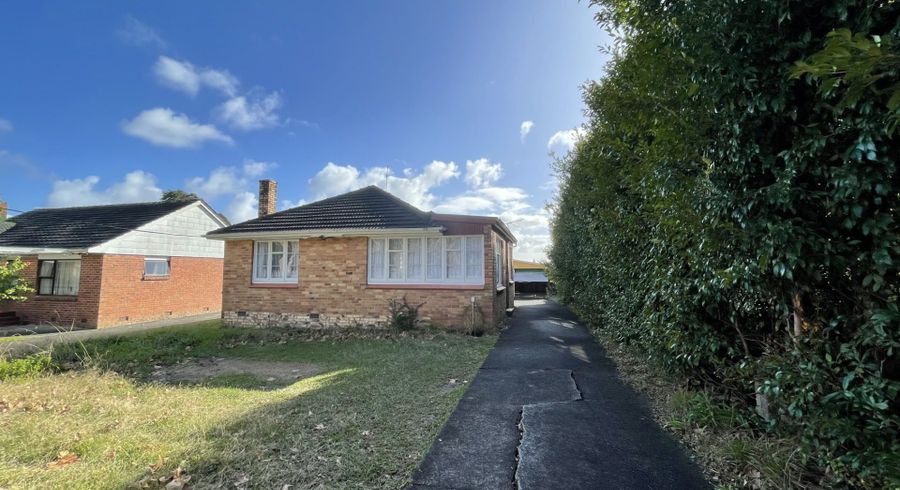  at 67 Seabrook Avenue, New Lynn, Waitakere City, Auckland