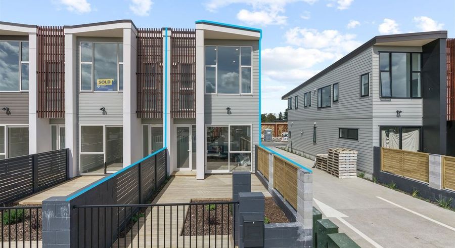  at 34 Grange Road, Papatoetoe, Auckland