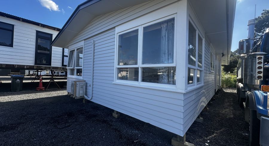  at 363 Westcoast road, Glen Eden, Waitakere City, Auckland