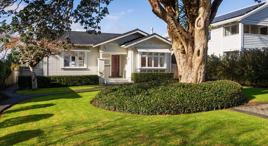  at 50 Alberton Avenue, Mount Albert, Auckland