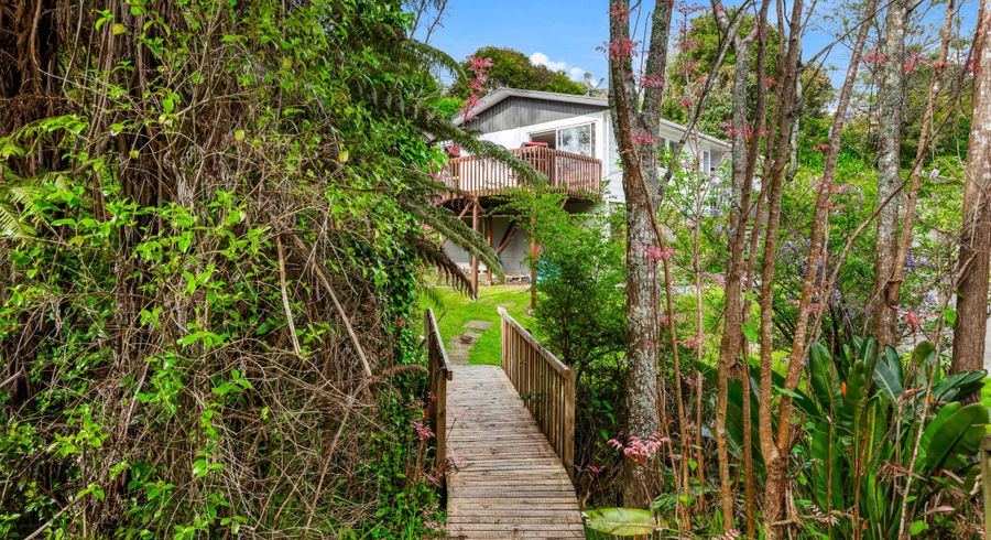  at 34 Sunnyside Road, Sunnyvale, Waitakere City, Auckland