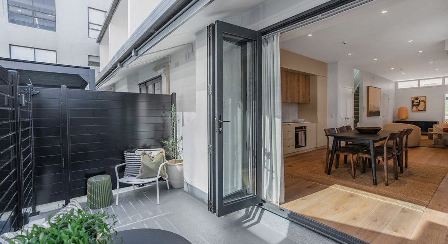  at 1/11 Courtenay Place, Te Aro, Wellington, Wellington