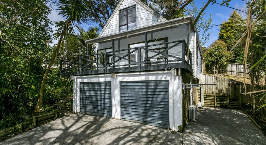  at 2/68 Beulah Avenue, Rothesay Bay, Auckland