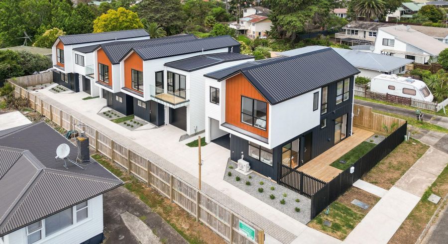  at 4/102 Ennis ave, Pakuranga Heights, Manukau City, Auckland
