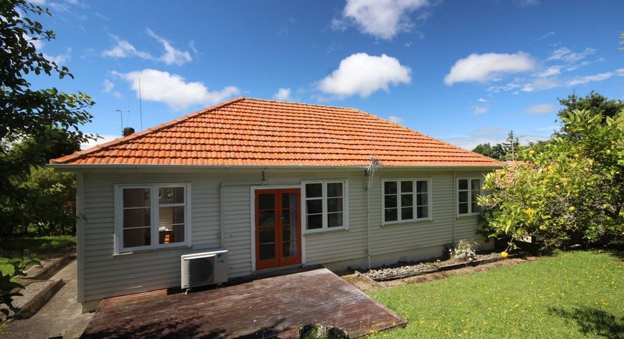  at 15 Plymouth Street, Roslyn, Palmerston North, Manawatu / Whanganui