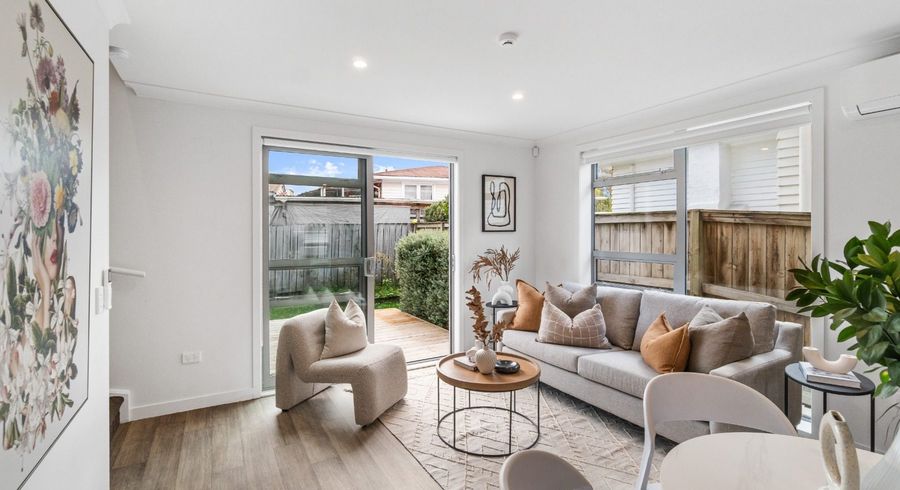  at 8A Totara Road, Manurewa, Manukau City, Auckland