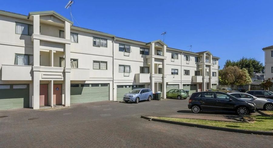  at 13/1A Harrison Road, Mount Wellington, Auckland City, Auckland