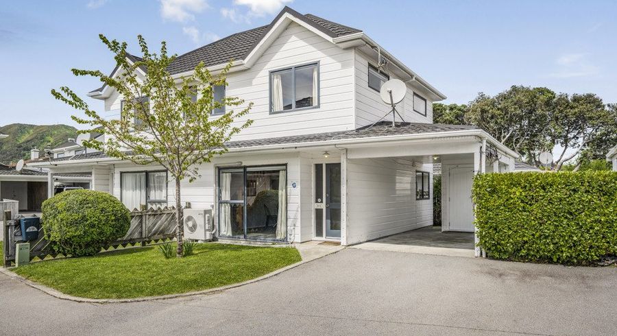  at 2/24 Mason Street, Moera, Lower Hutt