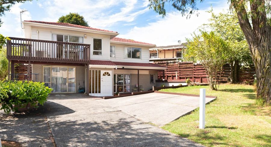 at 94 The Avenue, Lynfield, Auckland