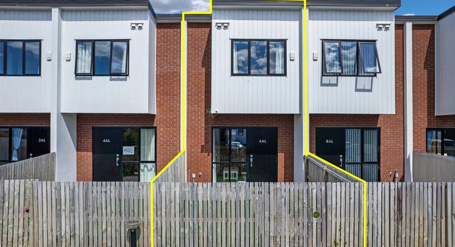  at 6 Aumarine Lane, Favona, Manukau City, Auckland