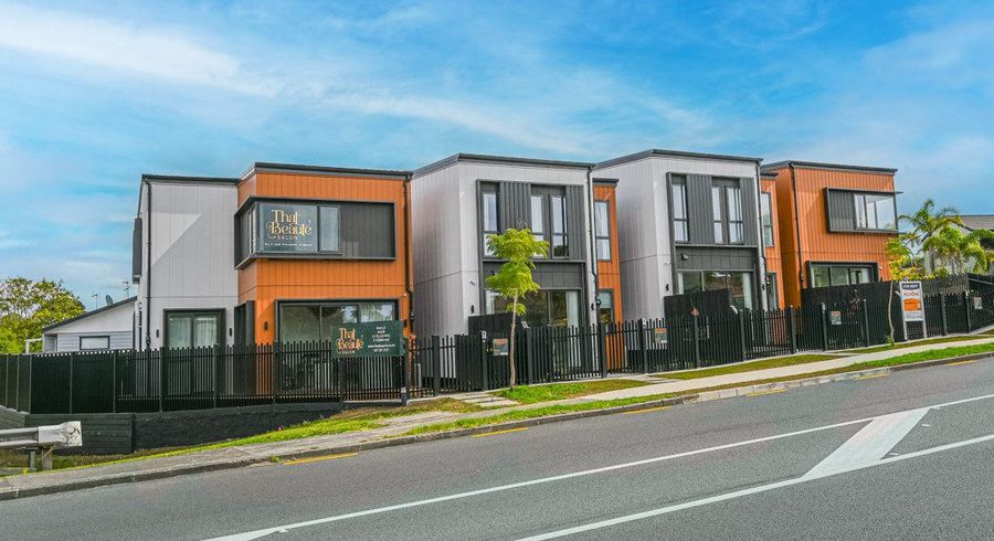  at 89B Whitford Road, Botany Downs, Manukau City, Auckland